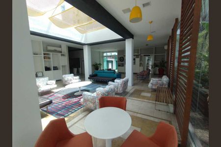 Apartamento à venda com 70m², 2 quartos e 1 vaga