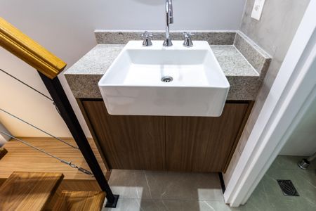 Studio para alugar com 28m², 1 quarto e sem vaga Studio para alugar com 28m², 1 quarto e sem vagaBanheiro