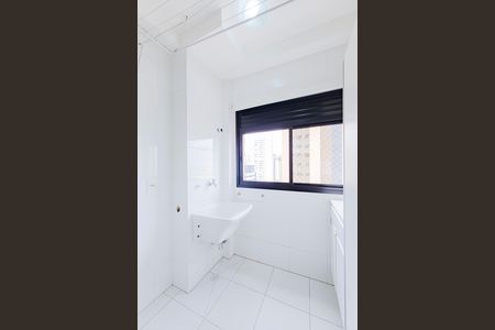 Apartamento para alugar com 75m², 2 quartos e 2 vagas Apartamento para alugar com 75m², 2 quartos e 2 vagasCozinha e Área de Serviço