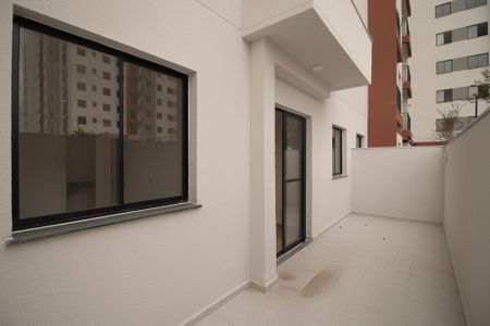 Apartamento para alugar com 50m², 2 quartos e 1 vagaQuintal