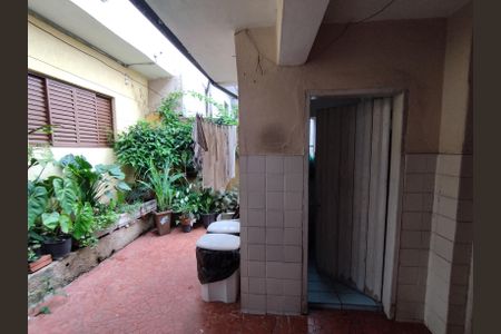 Casa à venda com 150m², 3 quartos e 2 vagasFundos Área de Serviço