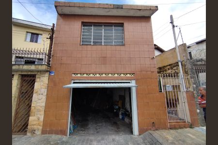 Casa à venda com 150m², 3 quartos e 2 vagasFachada