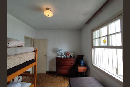 Casa à venda com 150m², 3 quartos e 2 vagasQuarto 2