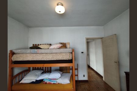 Casa à venda com 150m², 3 quartos e 2 vagasQuarto 2