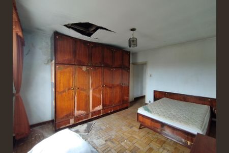 Casa à venda com 150m², 3 quartos e 2 vagasQuarto 3