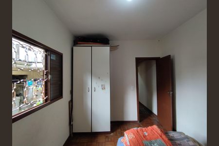 Casa à venda com 150m², 3 quartos e 2 vagasQuarto dos fundos