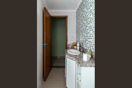 Casa à venda com 200m², 2 quartos e 3 vagas Casa à venda com 200m², 2 quartos e 3 vagasLavabo