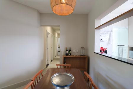 Apartamento para alugar com 100m², 3 quartos e 2 vagasSala