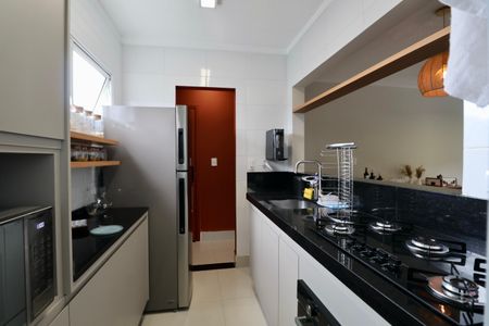 Apartamento para alugar com 100m², 3 quartos e 2 vagasCozinha