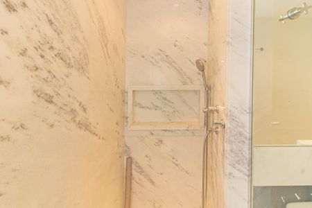 Apartamento à venda com 117m², 3 quartos e 2 vagasBanheiro 2