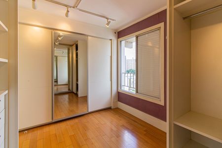 Apartamento à venda com 117m², 3 quartos e 2 vagasCloset/Suíte
