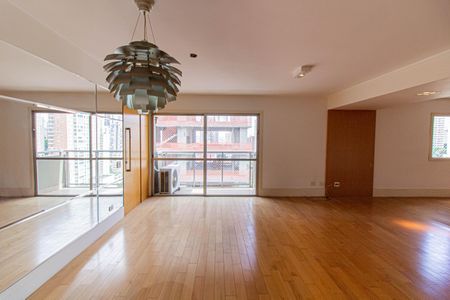 Apartamento à venda com 117m², 3 quartos e 2 vagasSala