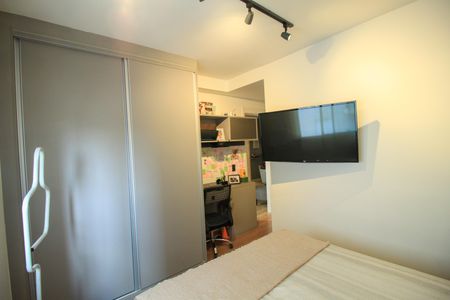 Apartamento à venda com 45m², 1 quarto e 1 vagaQuarto
