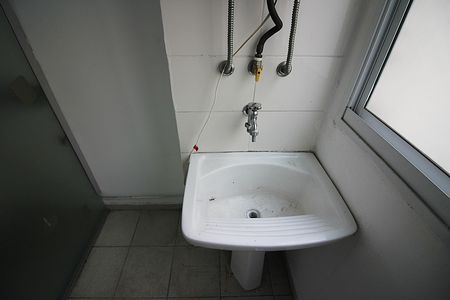 Apartamento para alugar com 54m², 2 quartos e 1 vagaÁrea de Serviço