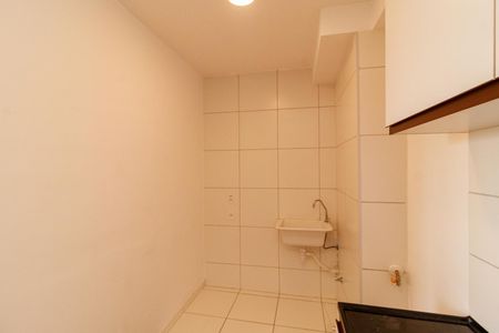Apartamento para alugar com 39m², 2 quartos e 1 vagaCozinha e Área de Serviço