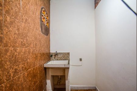 Casa para alugar com 52m², 2 quartos e sem vagaÁrea de Serviço