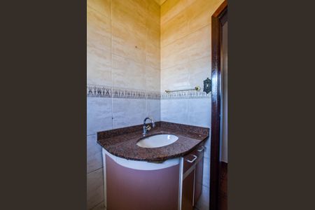 Casa para alugar com 52m², 2 quartos e sem vagaBanheiro Corredor