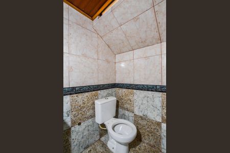 Casa para alugar com 52m², 2 quartos e sem vagaBanheiro da Suíte
