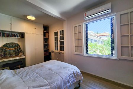 Casa de condomínio para alugar com 162m², 2 quartos e 1 vagaSuíte