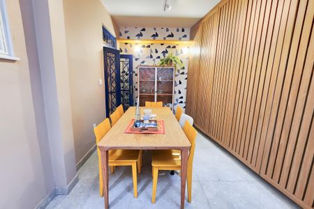 Casa de condomínio para alugar com 162m², 2 quartos e 1 vagaSala de Jantar