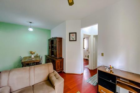 Apartamento à venda com 67m², 2 quartos e 1 vagaSala