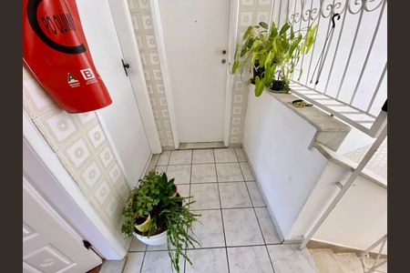 Apartamento para alugar com 108m², 3 quartos e 1 vaga Apartamento para alugar com 108m², 3 quartos e 1 vagaEntrada