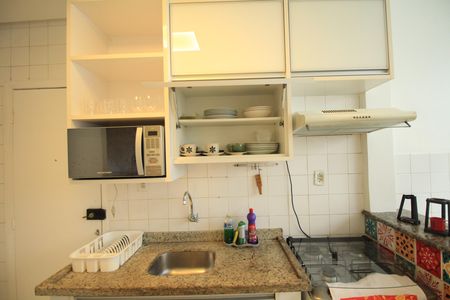 Apartamento para alugar com 108m², 3 quartos e 1 vaga Apartamento para alugar com 108m², 3 quartos e 1 vagaCozinha e Área de Serviço