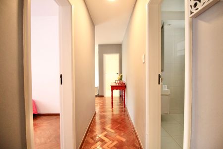 Apartamento para alugar com 108m², 3 quartos e 1 vaga Apartamento para alugar com 108m², 3 quartos e 1 vagaCorredor