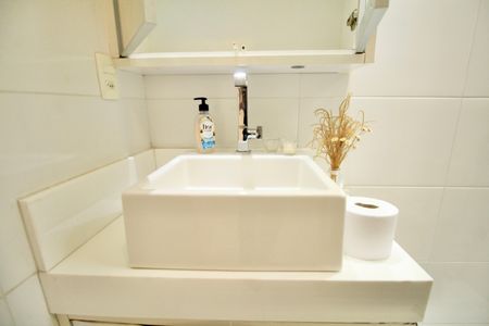 Apartamento para alugar com 108m², 3 quartos e 1 vaga Apartamento para alugar com 108m², 3 quartos e 1 vagaBanheiro Social