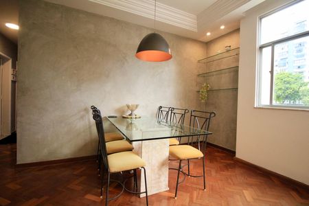 Apartamento para alugar com 108m², 3 quartos e 1 vaga Apartamento para alugar com 108m², 3 quartos e 1 vagaSala