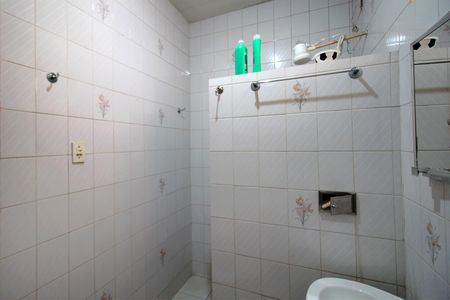 Casa à venda com 189m², 4 quartos e 2 vagasBanheiro