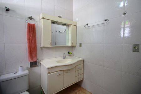 Casa à venda com 189m², 4 quartos e 2 vagasBanheiro da Suíte