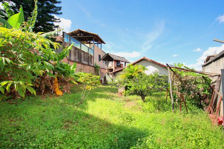 Casa à venda com 189m², 4 quartos e 2 vagasQuintal