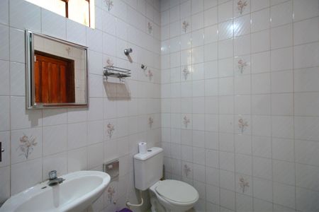 Casa à venda com 189m², 4 quartos e 2 vagasBanheiro