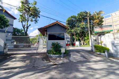 Apartamento para alugar com 50m², 2 quartos e 1 vagaFachada