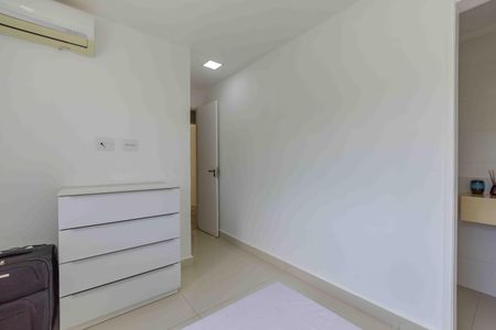 Casa de condomínio para alugar com 300m², 5 quartos e 3 vagas Casa de condomínio para alugar com 300m², 5 quartos e 3 vagasSuíte 3