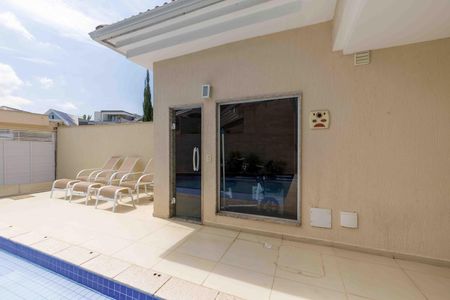 Casa de condomínio para alugar com 300m², 5 quartos e 3 vagas Casa de condomínio para alugar com 300m², 5 quartos e 3 vagasVaranda a