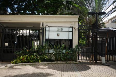 Apartamento à venda com 71m², 3 quartos e 1 vagaFachada