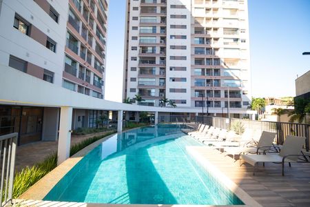 Apartamento para alugar com 67m², 2 quartos e 2 vagas Apartamento para alugar com 67m², 2 quartos e 2 vagasÁrea comum - Piscina