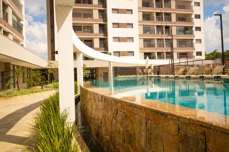 Apartamento para alugar com 67m², 2 quartos e 2 vagas Apartamento para alugar com 67m², 2 quartos e 2 vagasÁrea comum - Piscina