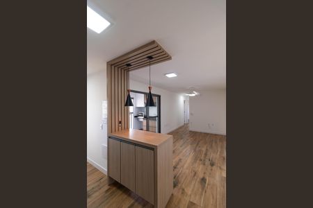 Apartamento para alugar com 67m², 2 quartos e 2 vagas Apartamento para alugar com 67m², 2 quartos e 2 vagasCozinha