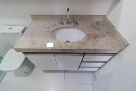 Apartamento para alugar com 67m², 2 quartos e 2 vagas Apartamento para alugar com 67m², 2 quartos e 2 vagasBanheiro da Suíte