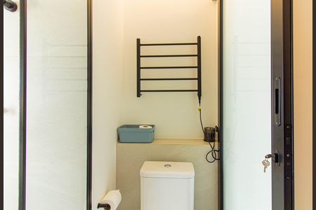 Apartamento para alugar com 154m², 2 quartos e 3 vagas Apartamento para alugar com 154m², 2 quartos e 3 vagasBanheiro da Suíte 2