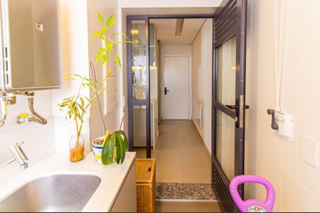 Apartamento para alugar com 154m², 2 quartos e 3 vagas Apartamento para alugar com 154m², 2 quartos e 3 vagasLavanderia