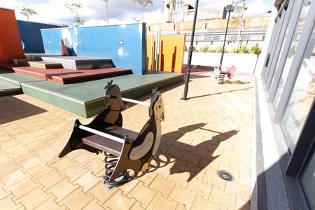 Apartamento para alugar com 154m², 2 quartos e 3 vagas Apartamento para alugar com 154m², 2 quartos e 3 vagasPlayground