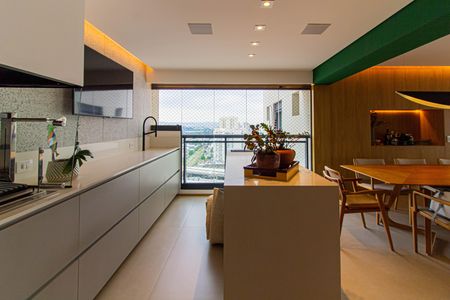 Apartamento para alugar com 154m², 2 quartos e 3 vagas Apartamento para alugar com 154m², 2 quartos e 3 vagasCozinha