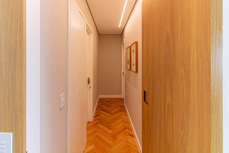 Apartamento para alugar com 154m², 2 quartos e 3 vagas Apartamento para alugar com 154m², 2 quartos e 3 vagasCorredor