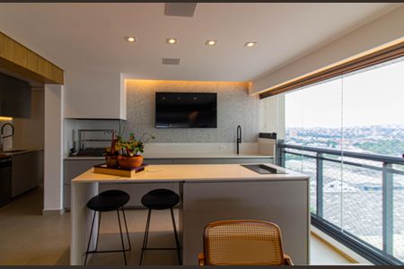 Apartamento para alugar com 154m², 2 quartos e 3 vagas Apartamento para alugar com 154m², 2 quartos e 3 vagasCozinha
