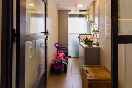 Apartamento para alugar com 154m², 2 quartos e 3 vagas Apartamento para alugar com 154m², 2 quartos e 3 vagasLavanderia