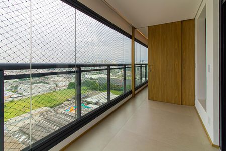 Apartamento para alugar com 154m², 2 quartos e 3 vagas Apartamento para alugar com 154m², 2 quartos e 3 vagasVaranda da Suíte 2